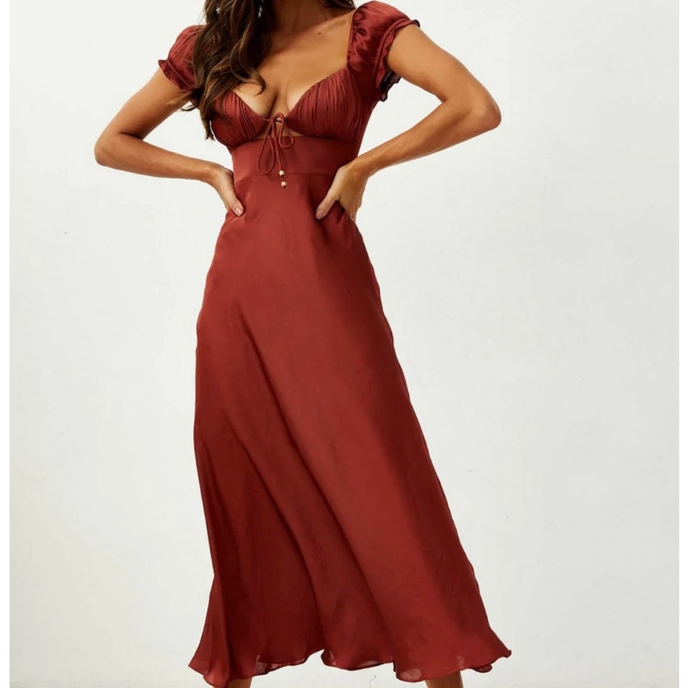 Sage & Paige Jasmine Midi Dress